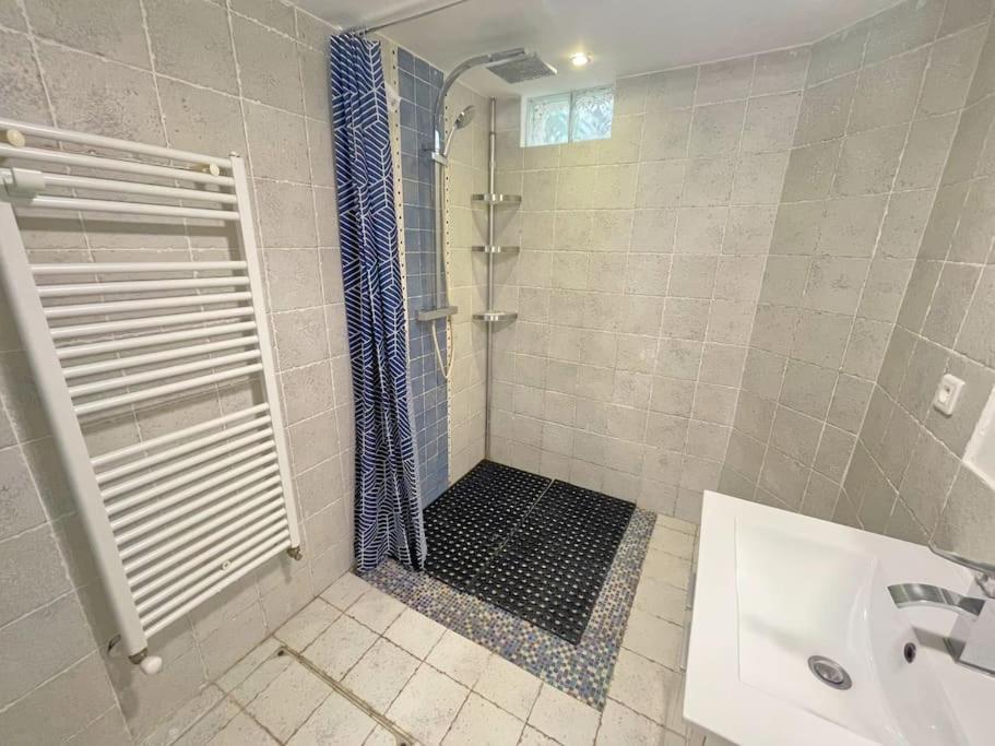 كانيو سور مير Villa 4 Appartements - Proche Centre المظهر الخارجي الصورة